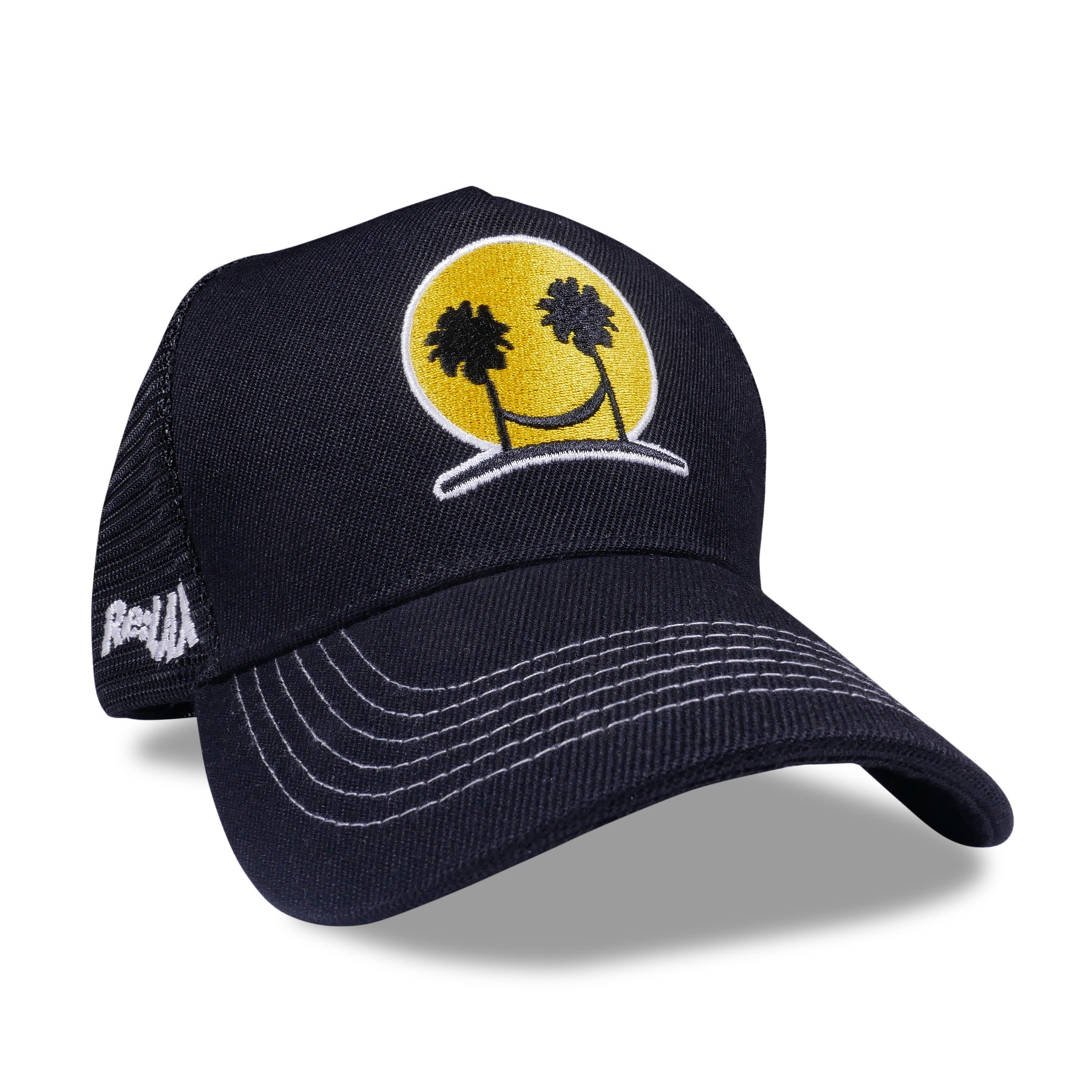 "Smiley" Snapback Trucker
